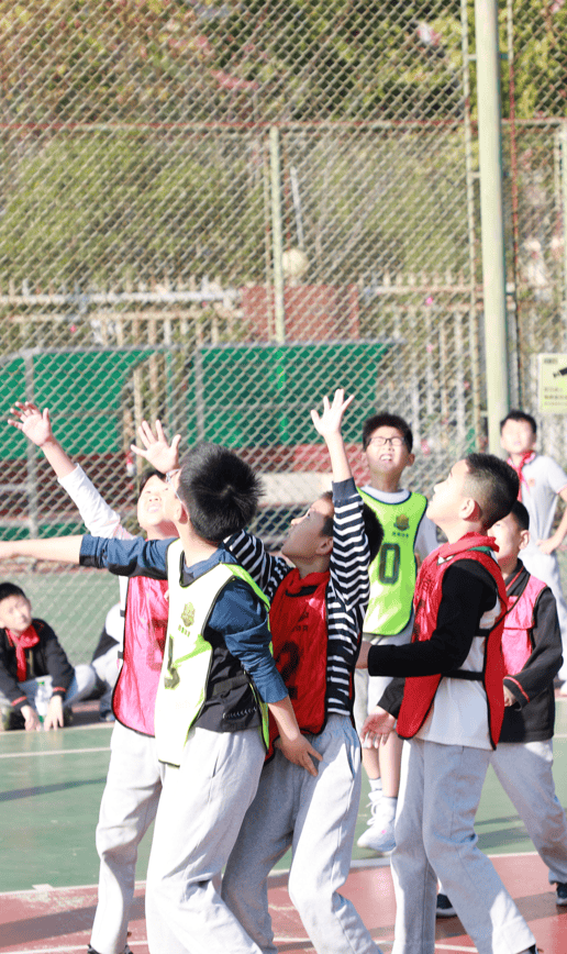 Scout迎来三赛季出色发挥，皇家马德里观众热烈欢呼！